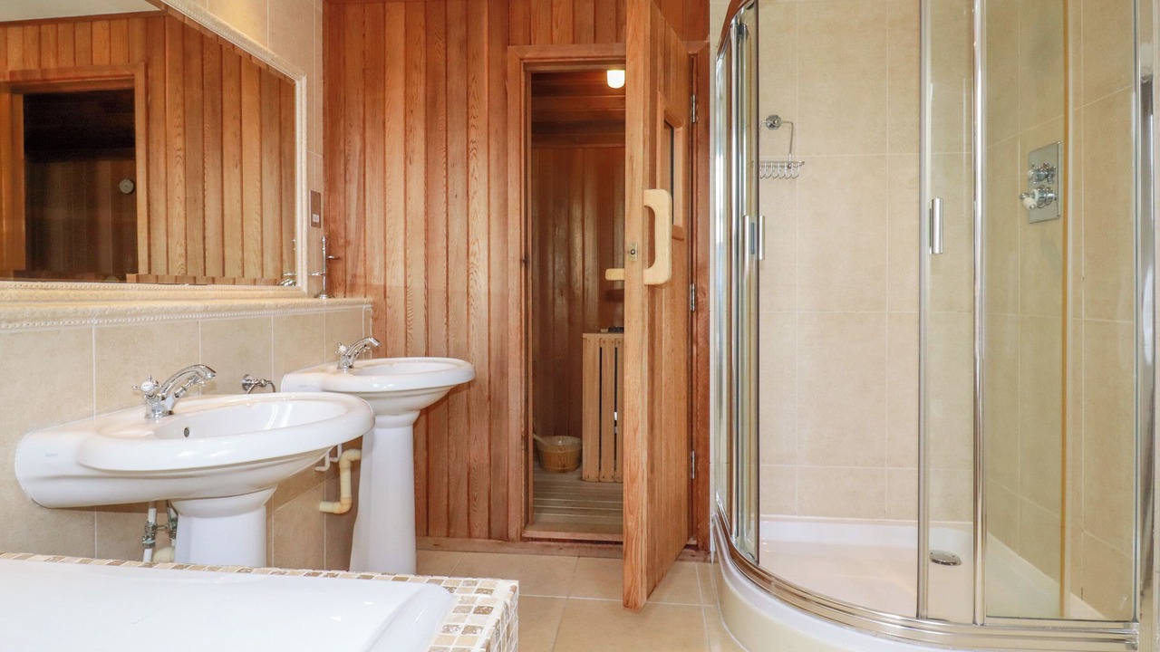 Photo of Others in St Wenn