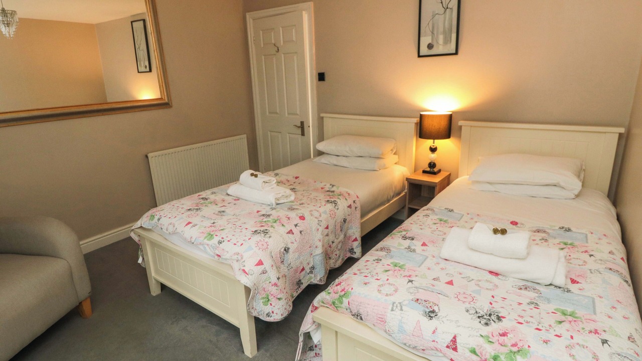 Photo of Others in Cropton