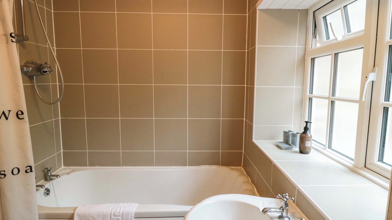 Photo of Others in Cropton