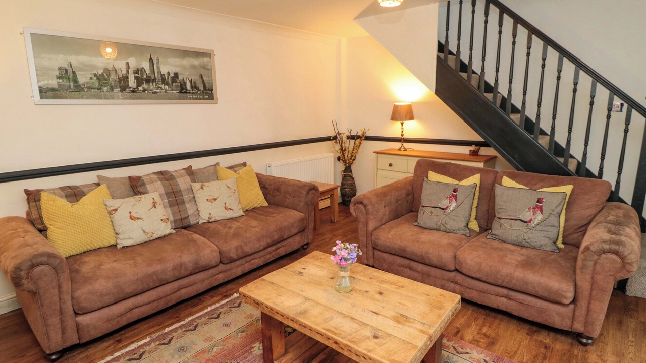 Photo of Livingroom in Cropton