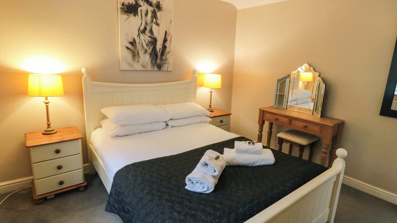 Photo of Others in Cropton