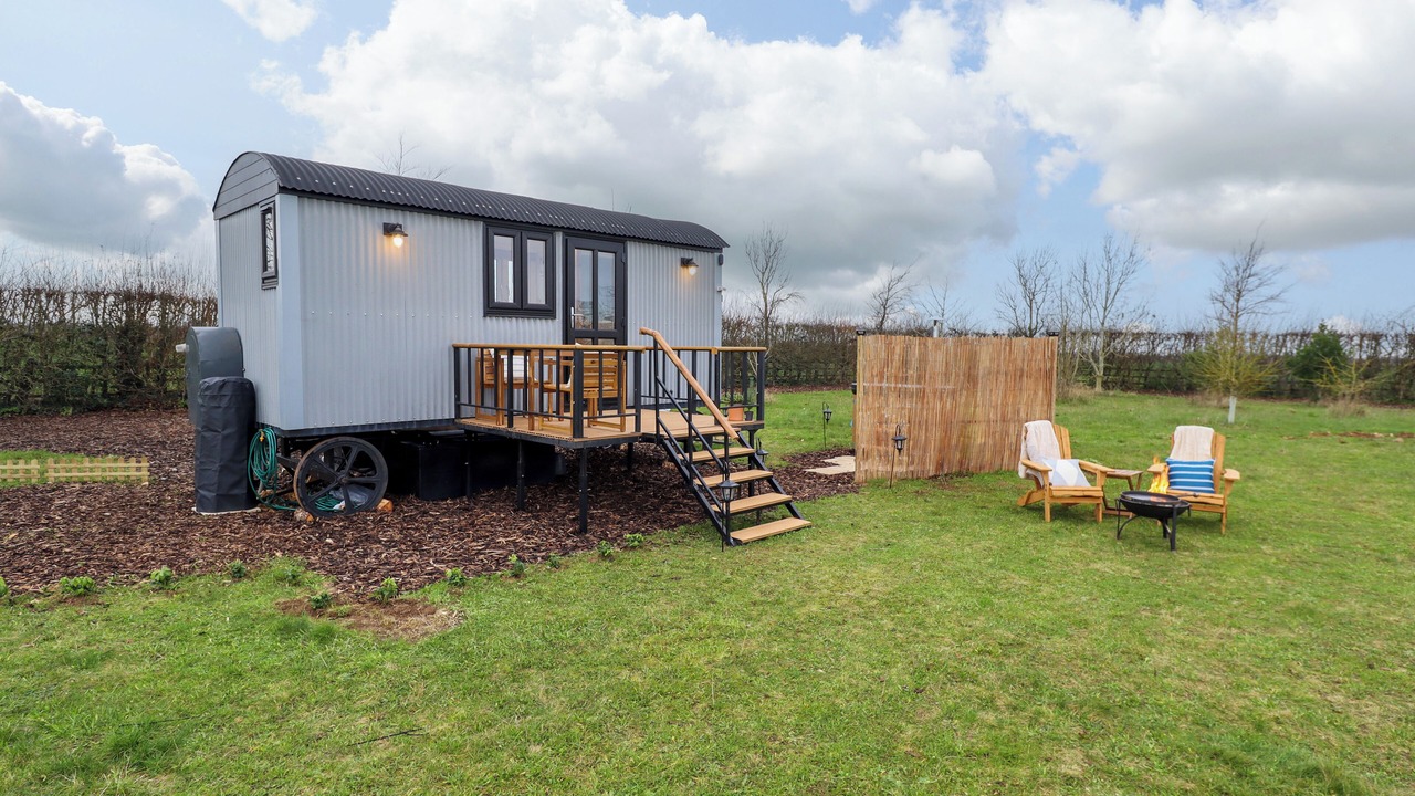 Photo of Outdoor in Aubourn