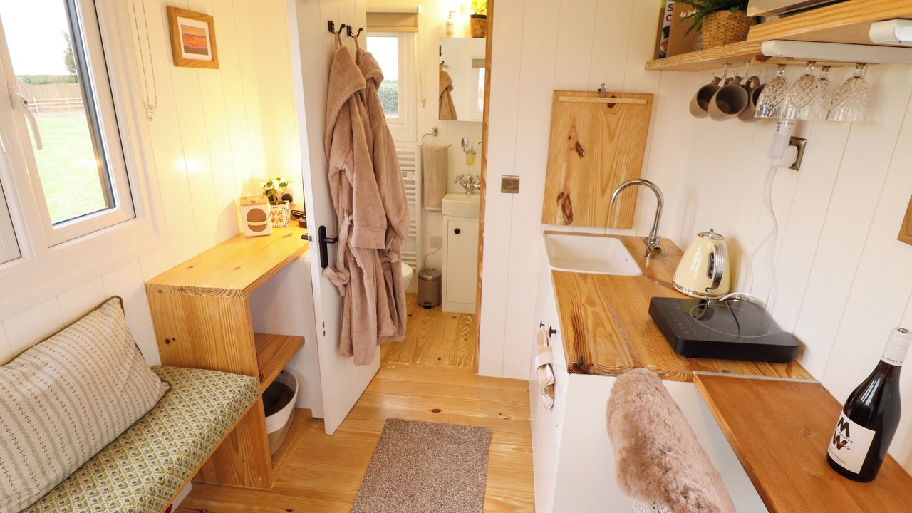 Photo of Others in Aubourn