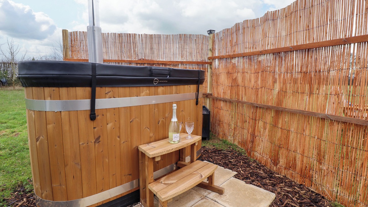 Photo of Outdoor in Aubourn