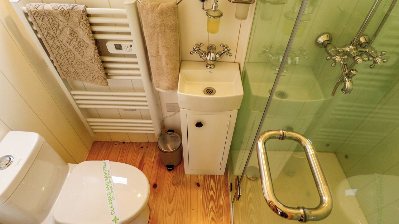 Photo of Others in Aubourn