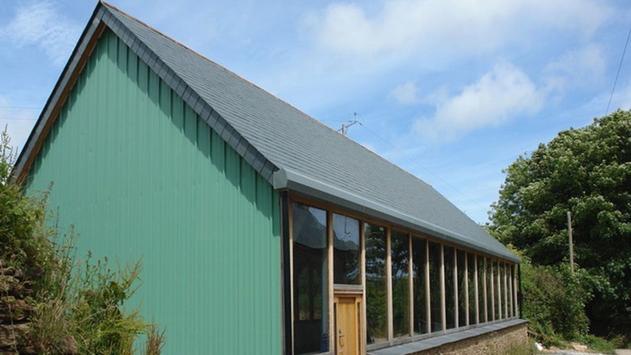 Photo of Outdoor in Washbourne