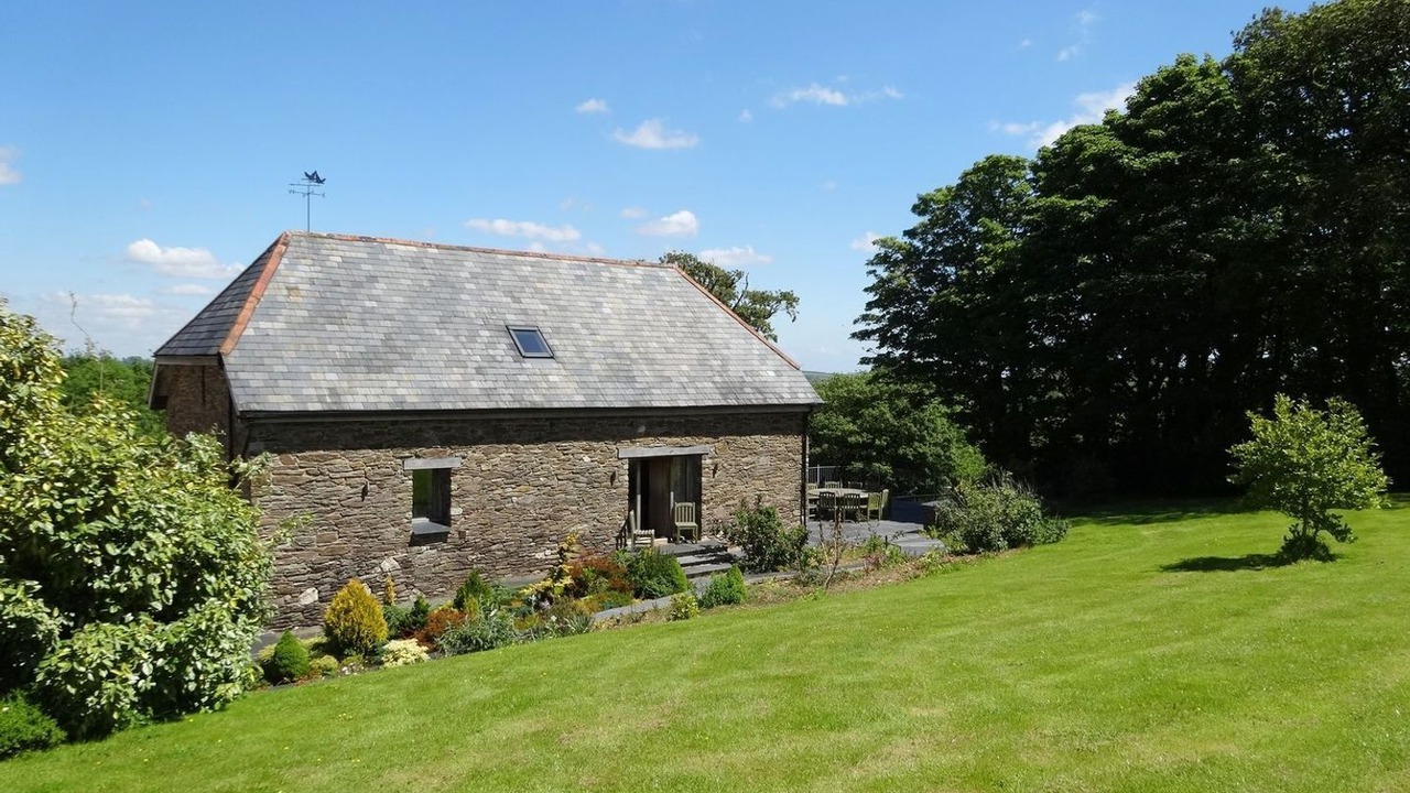 Photo of Outdoor in Washbourne