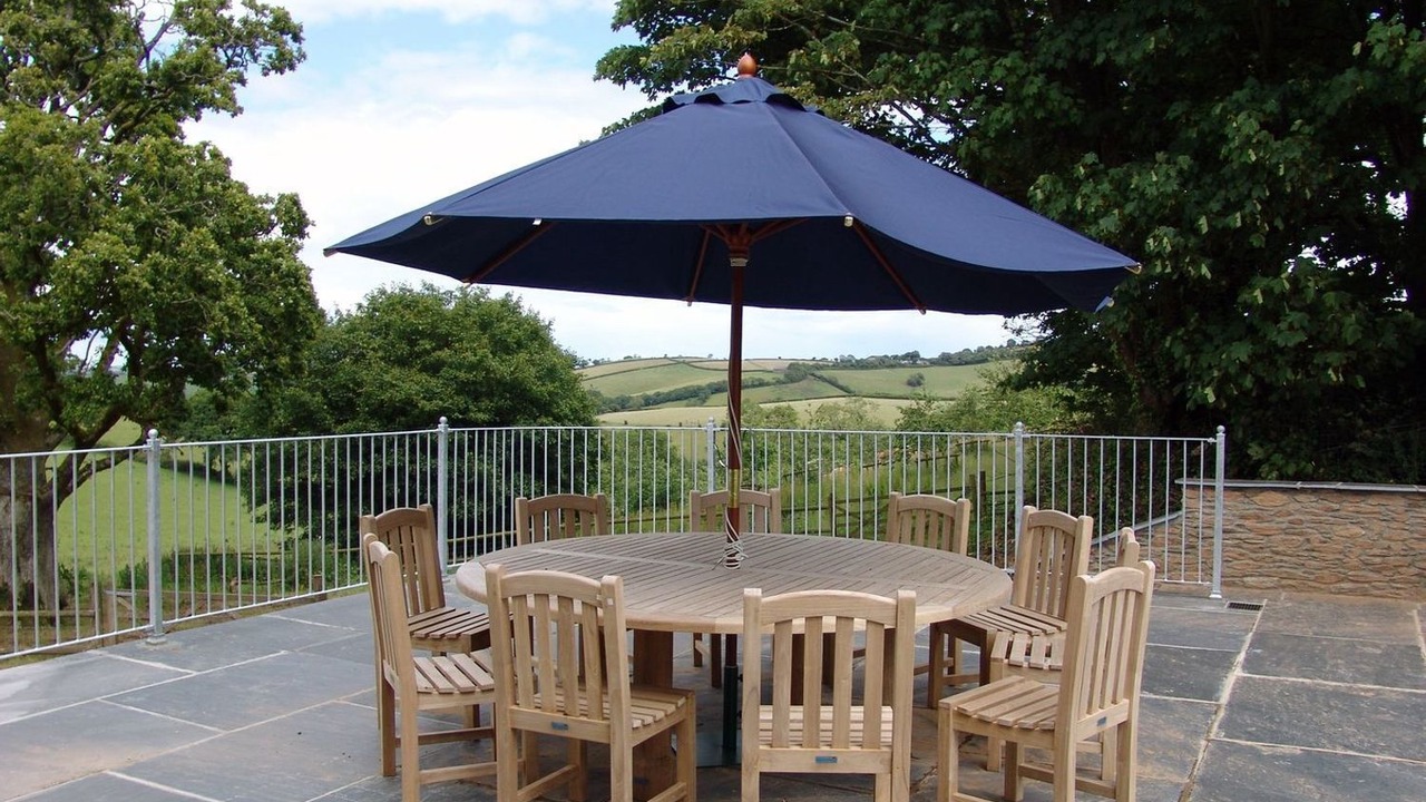 Photo of Outdoor in Washbourne