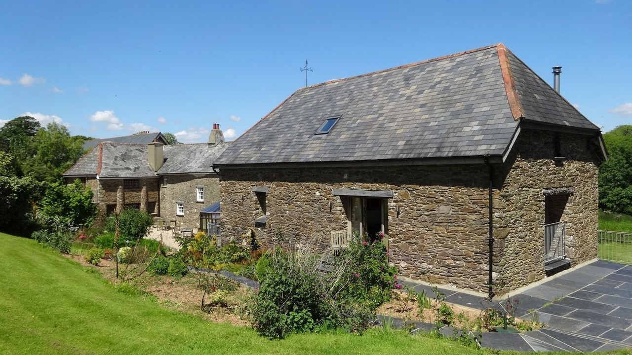 Photo of Outdoor in Washbourne