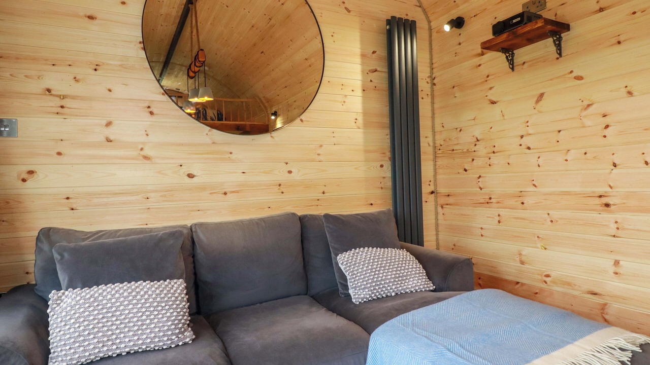 Photo of Others in Mabe