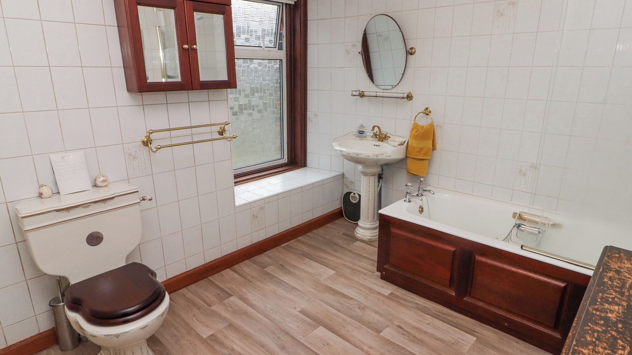 Photo of Others in Gorseinon