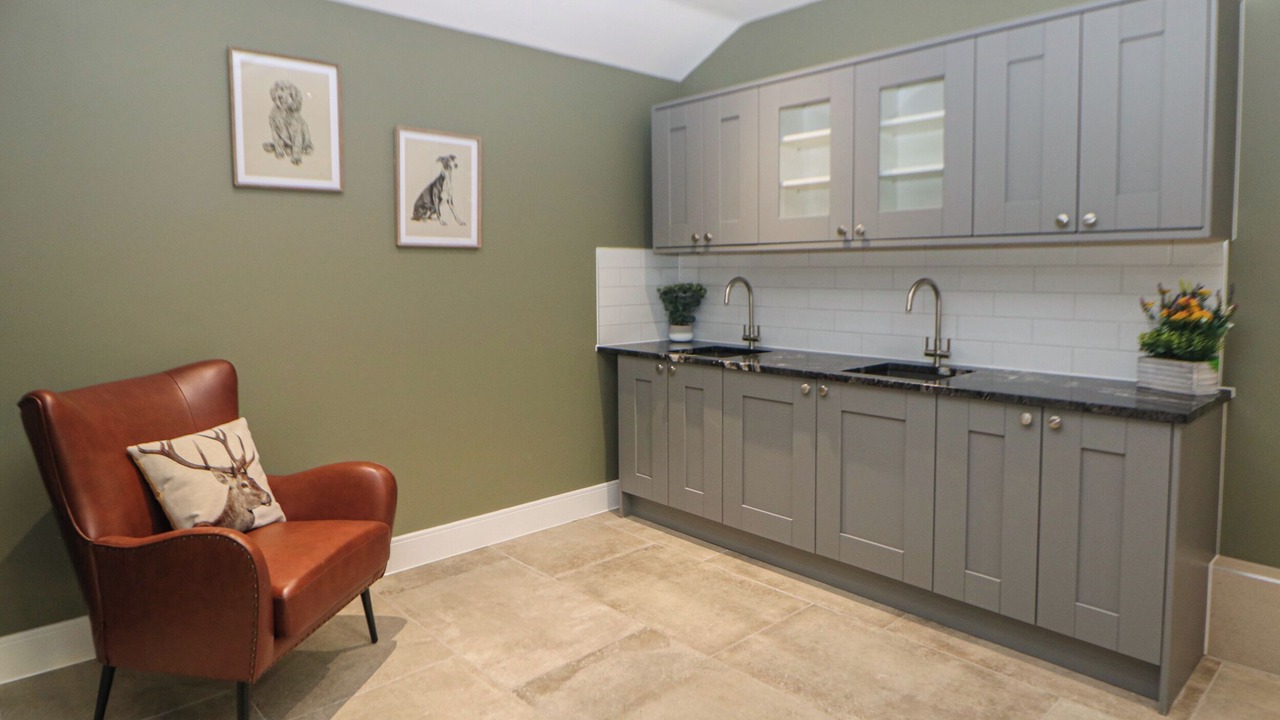 Photo of Others in Stoney Middleton