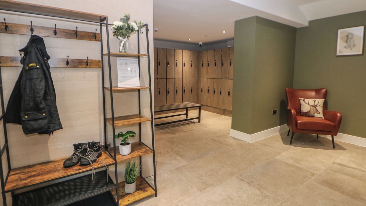 Photo of Others in Stoney Middleton