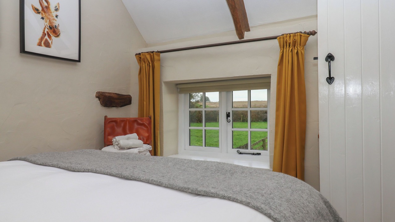 Photo of Others in Broadwoodkelly