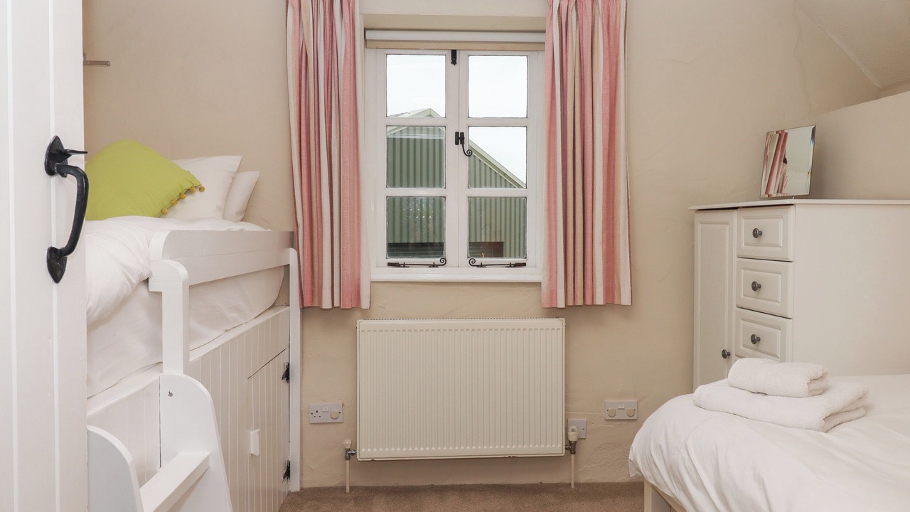 Photo of Others in Broadwoodkelly