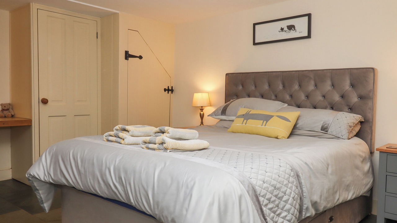 Photo of Others in Okehampton