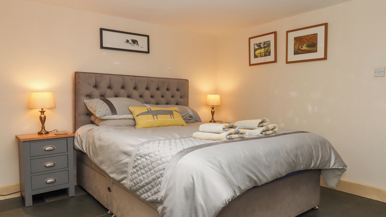 Photo of Others in Okehampton