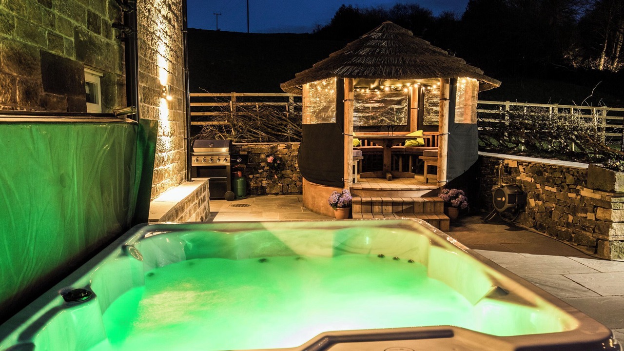 Photo of Others in Leek