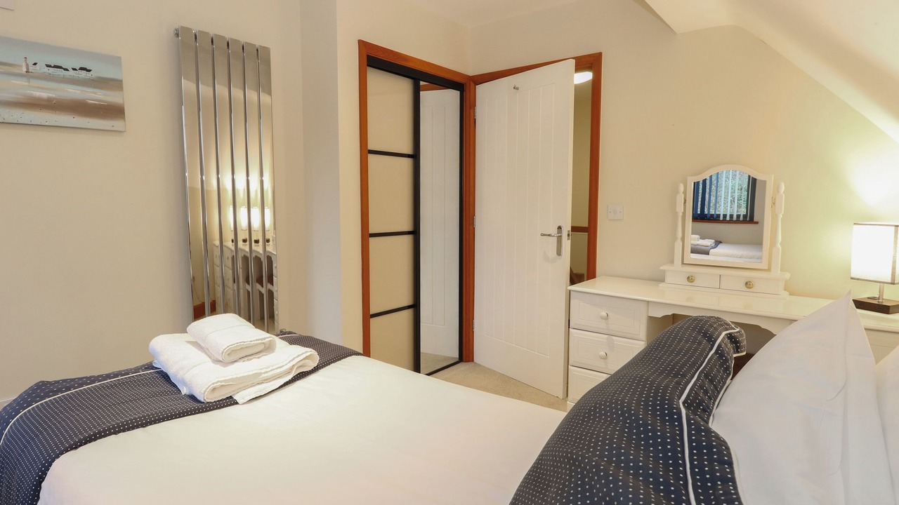 Photo of Others in Horning