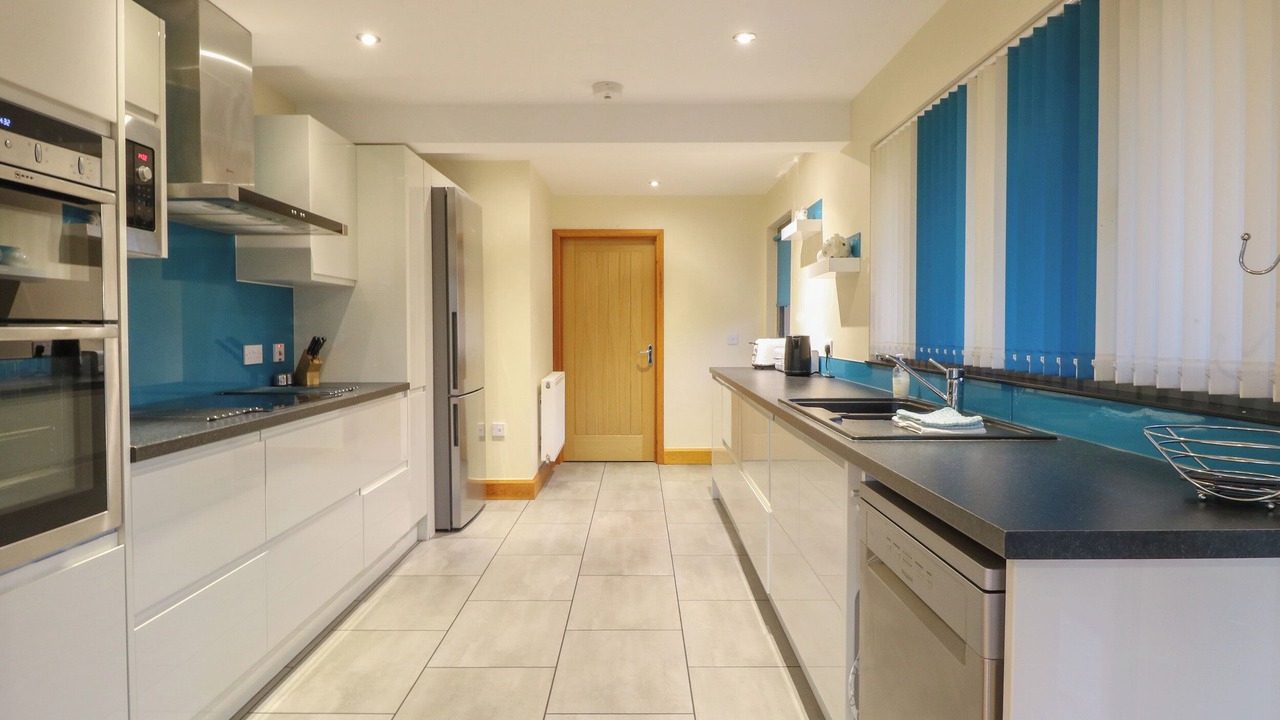 Photo of Others in Horning