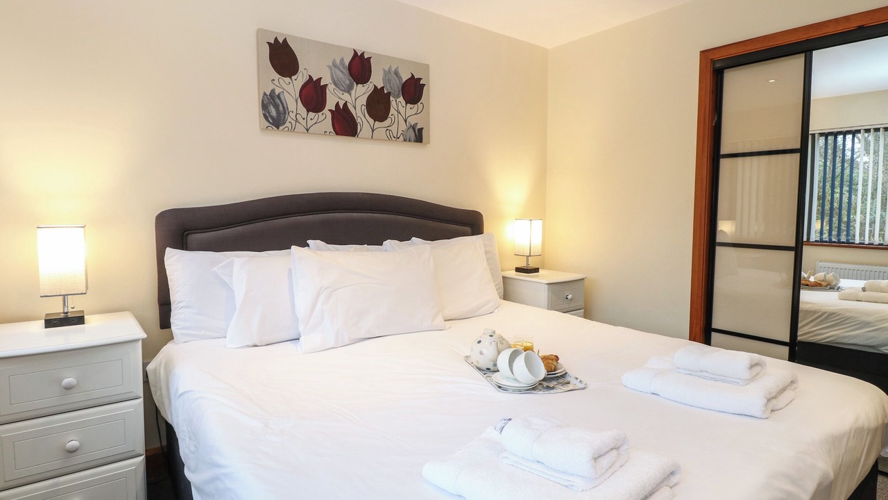 Photo of Others in Horning