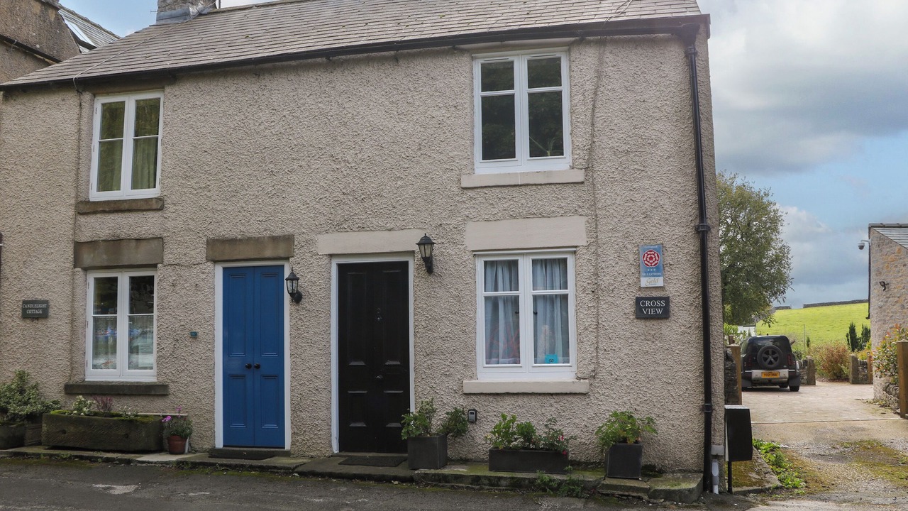 Photo of Outdoor in Litton