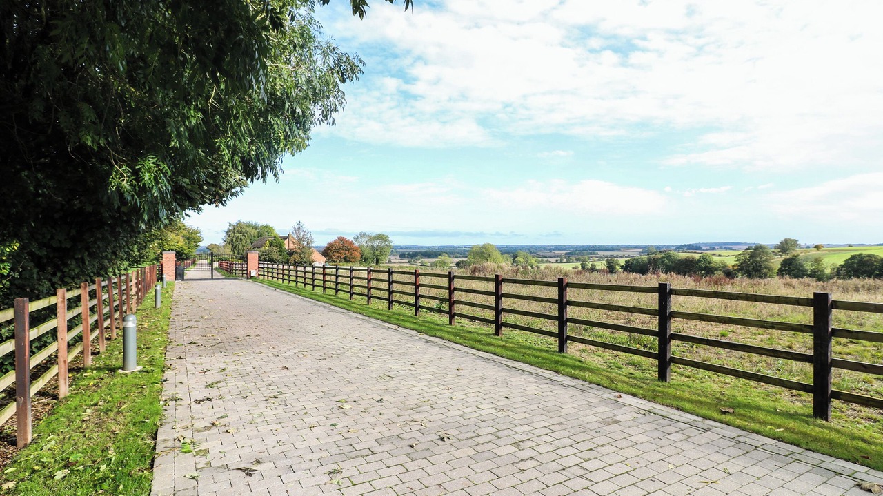 Photo of Outdoor in Whissendine