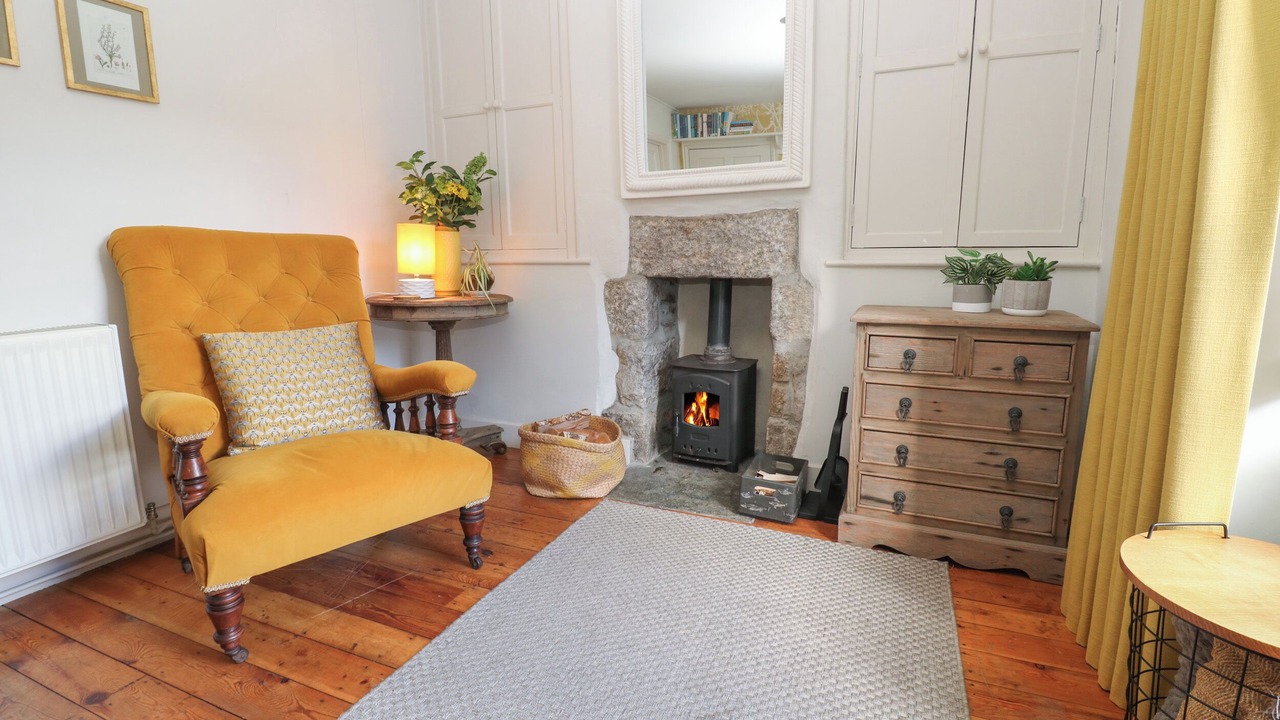 Photo of Others in Gweek