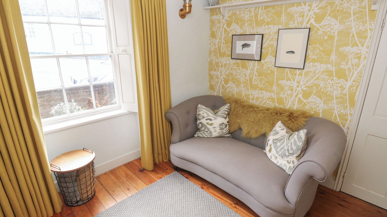 Photo of Livingroom in Gweek