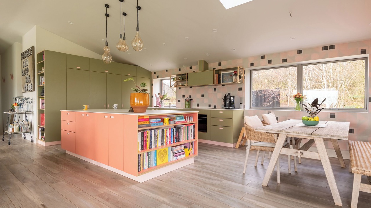 Photo of Others in Eaton Mascott