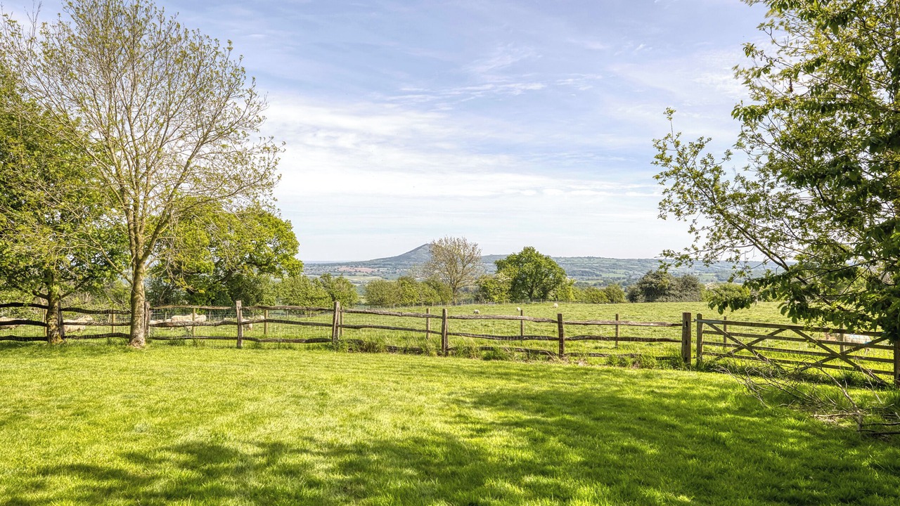 Photo of Others in Eaton Mascott