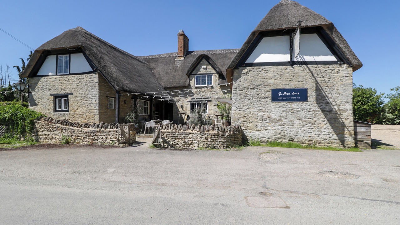 Photo of Outdoor in South Leigh