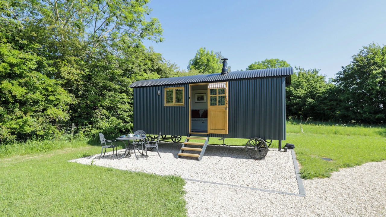 Photo of Outdoor in South Leigh