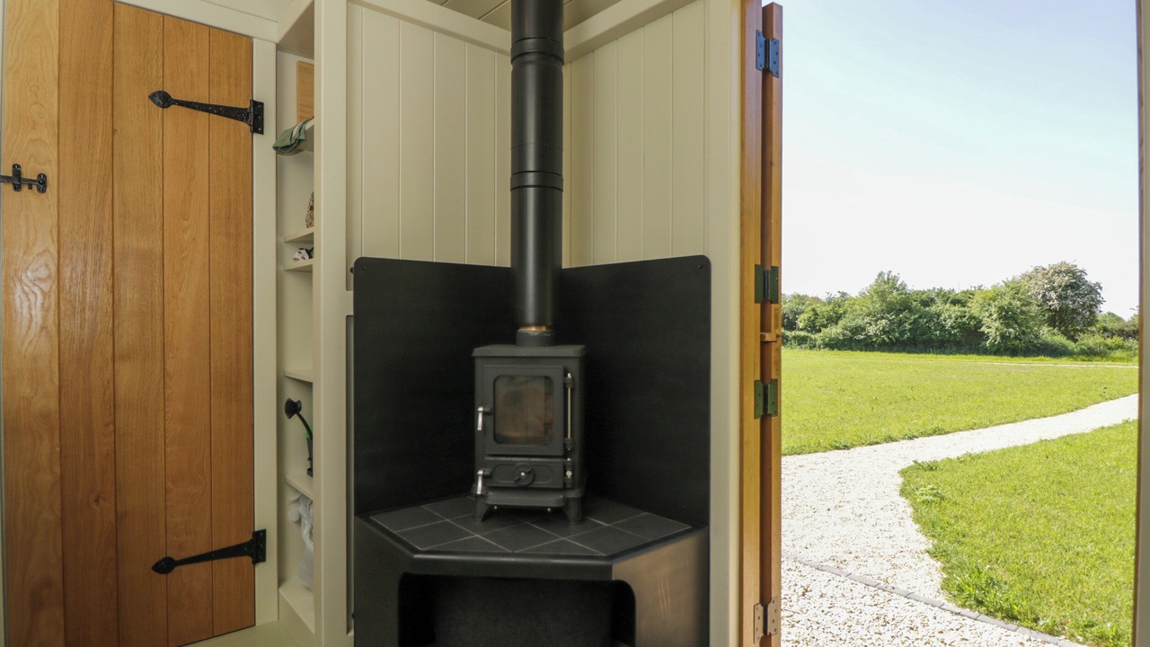 Photo of Others in South Leigh