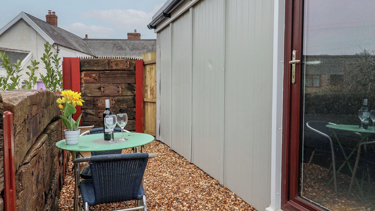 Photo of Outdoor in Chard