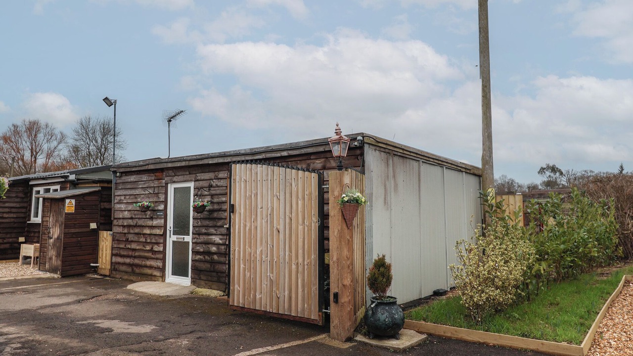 Photo of Outdoor in Chard