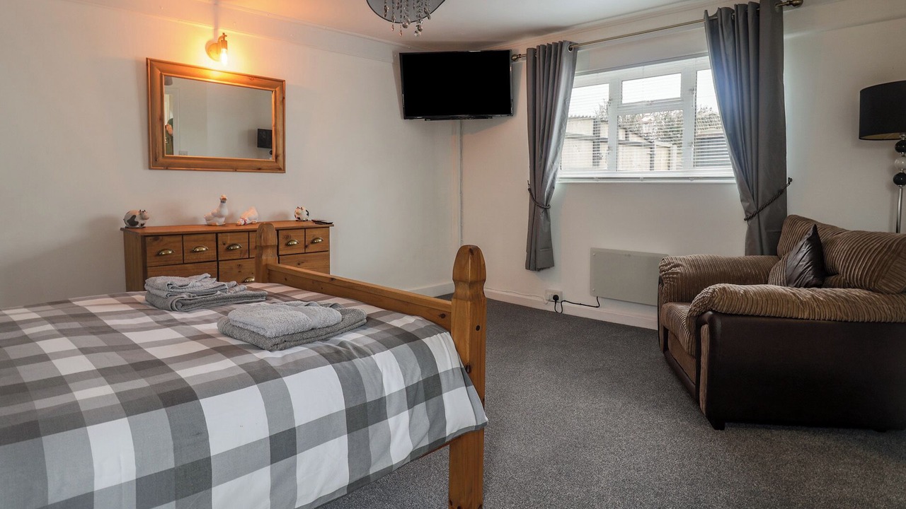 Photo of Others in Chard