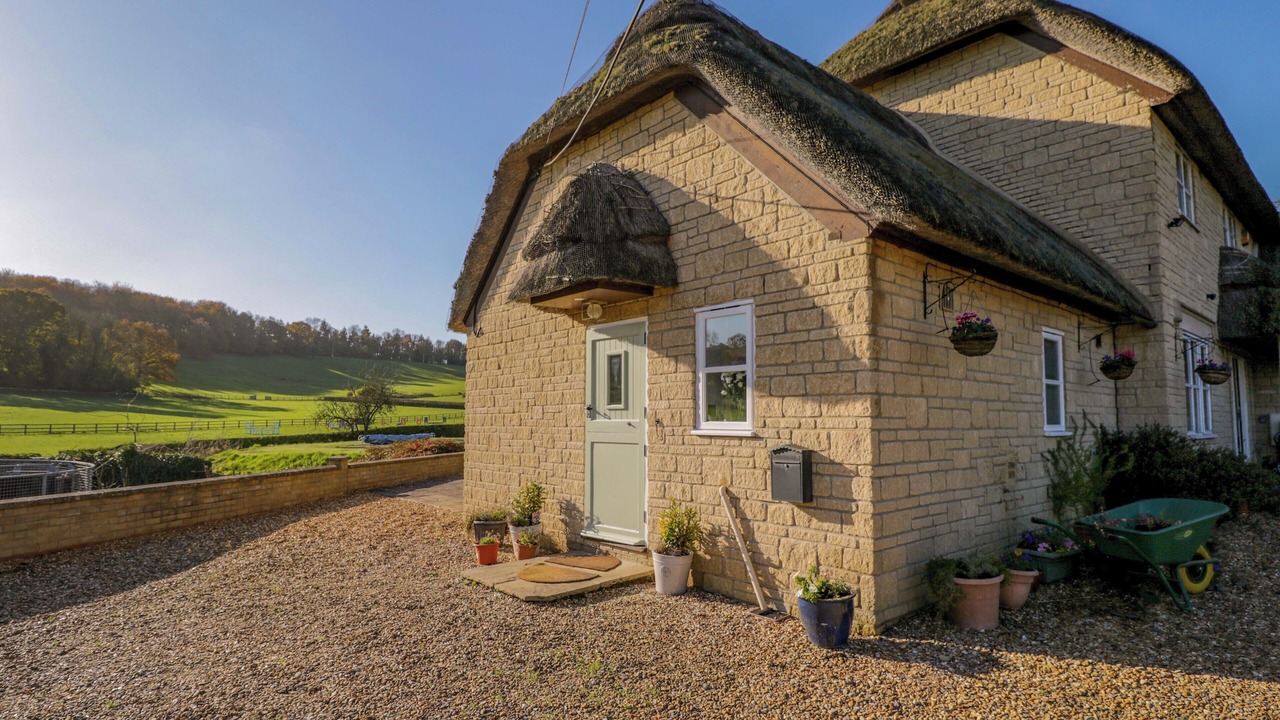 Photo of Outdoor in Teffont Evias