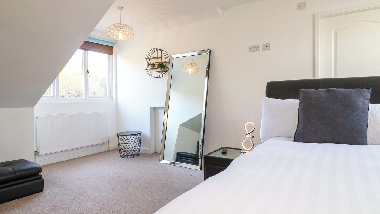 Photo of Others in Chesterfield