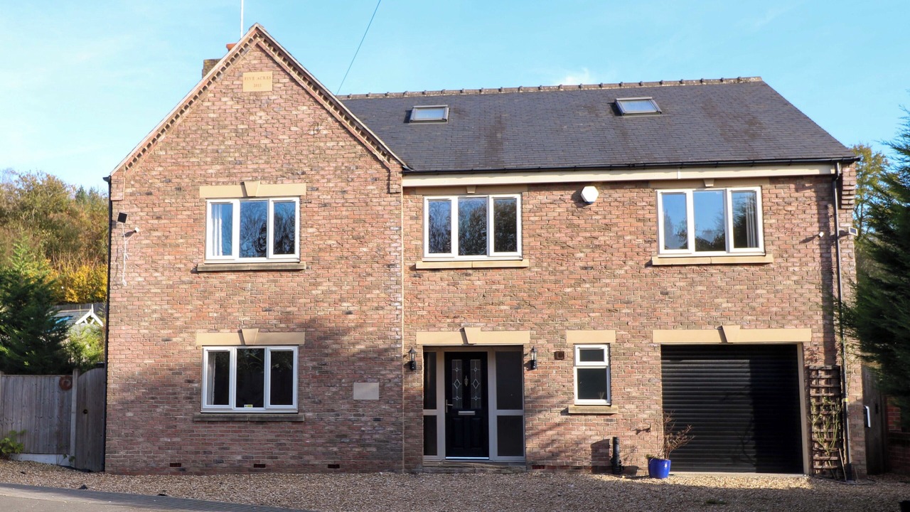 Photo of Outdoor in Chesterfield