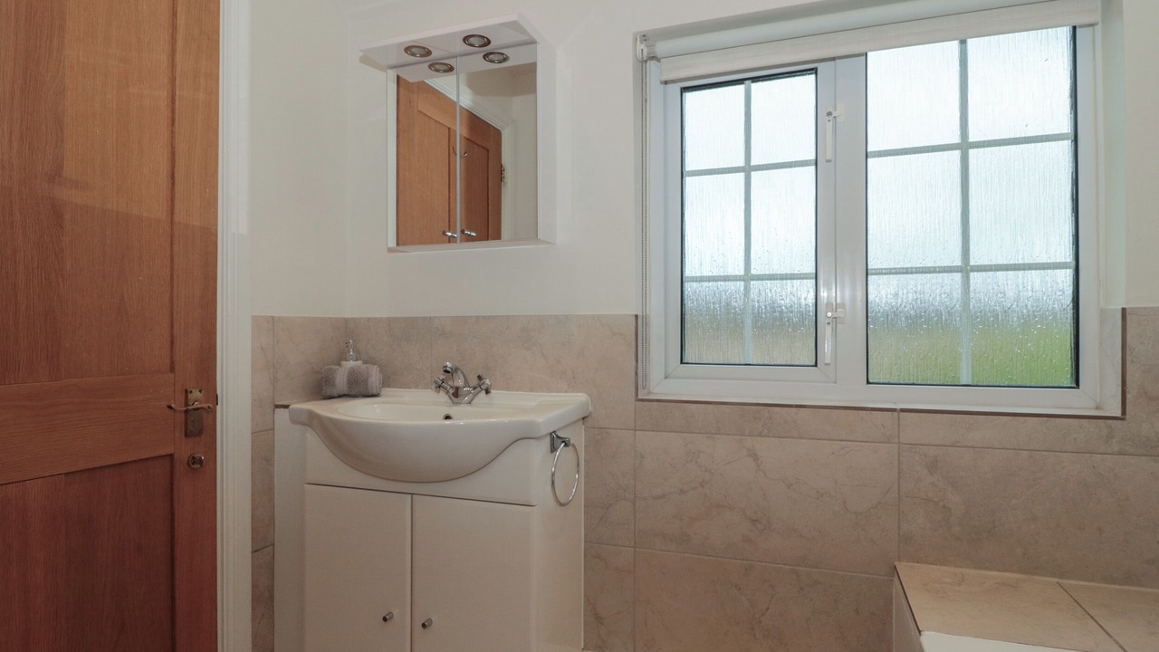 Photo of Others in Lechlade