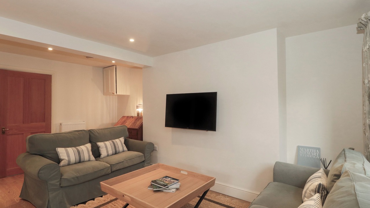 Photo of Livingroom in Lechlade