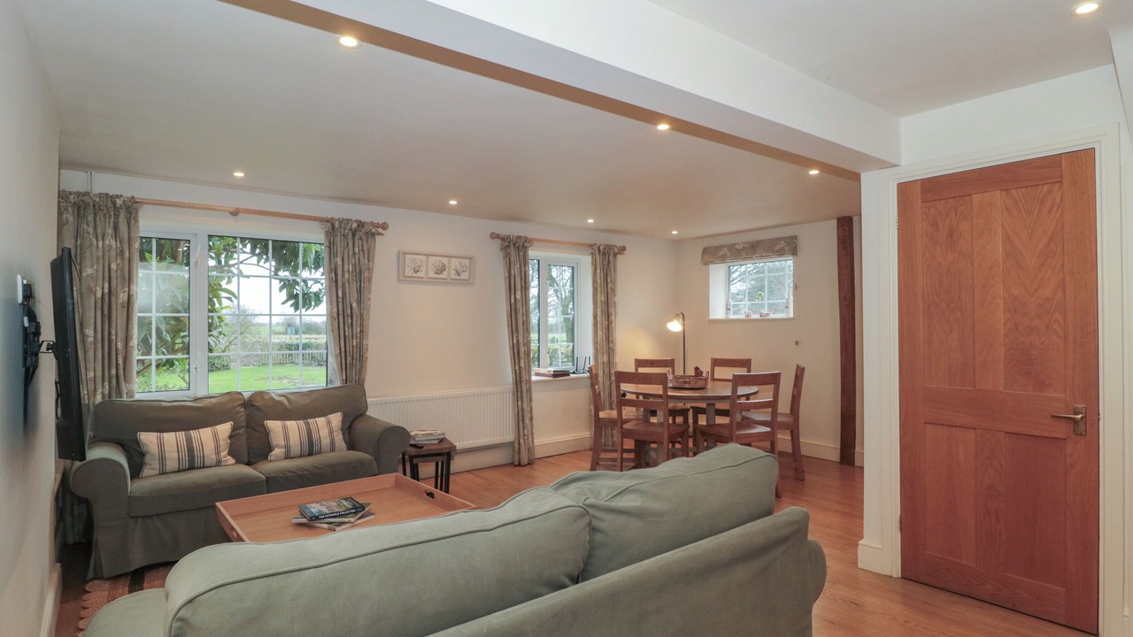 Photo of Livingroom in Lechlade