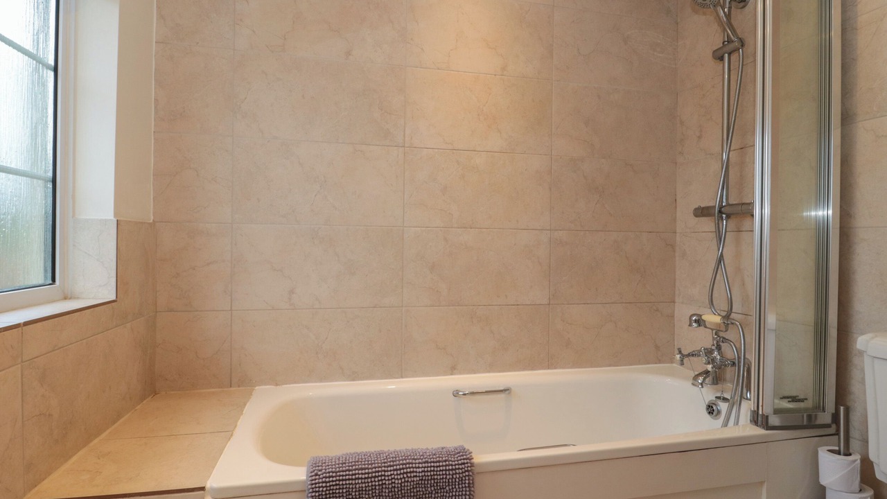 Photo of Others in Lechlade