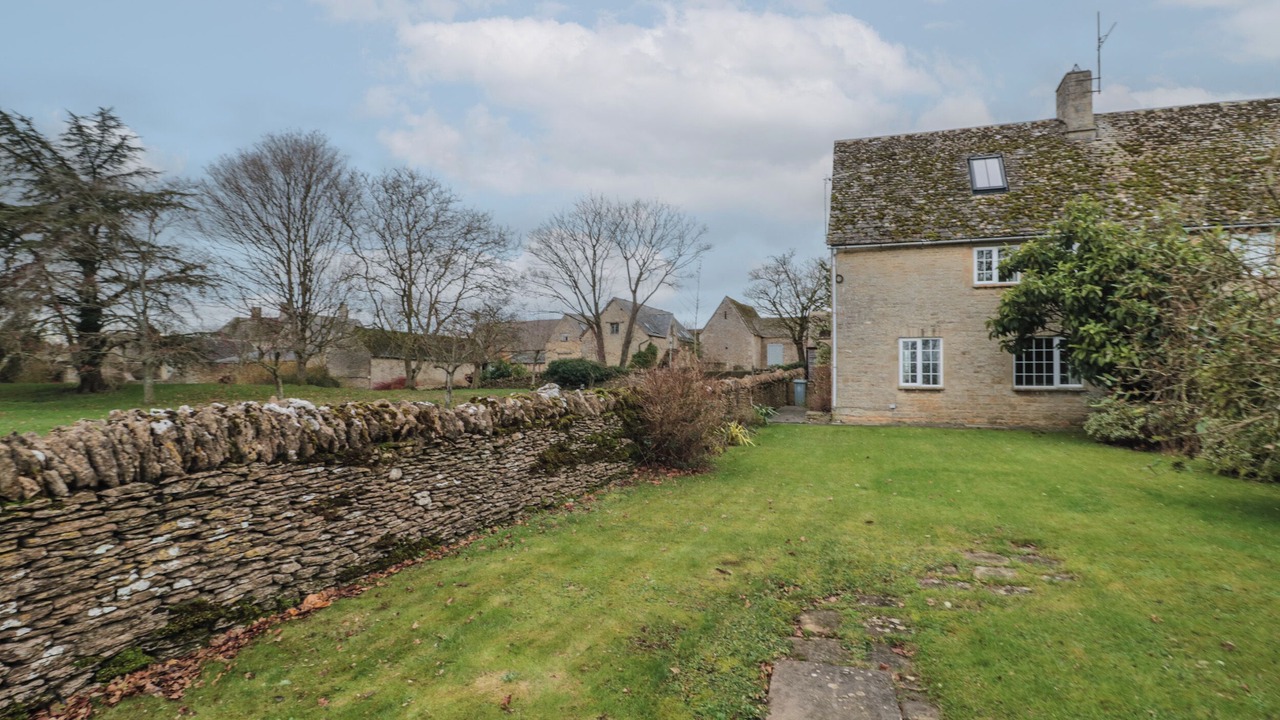 Photo of Outdoor in Lechlade