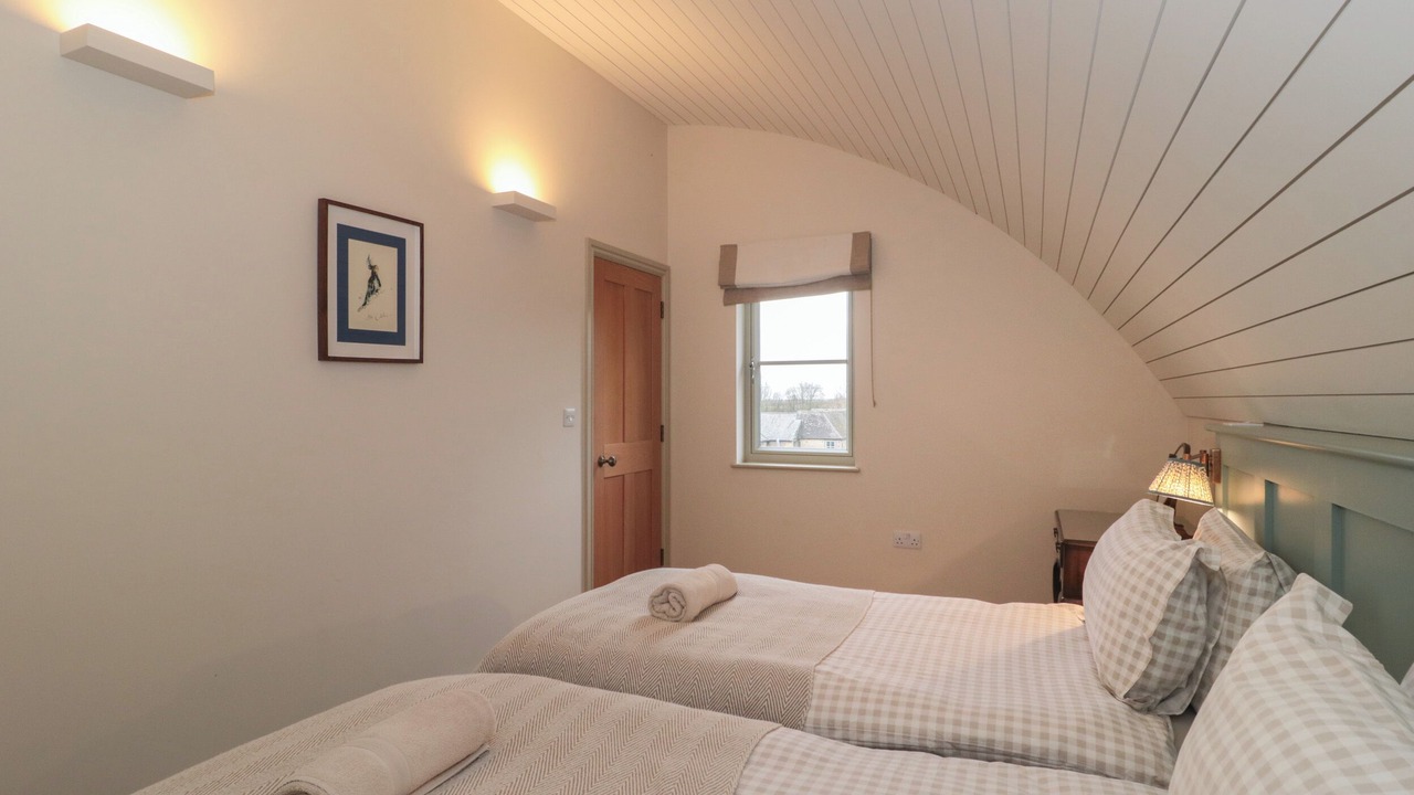 Photo of Others in Lechlade