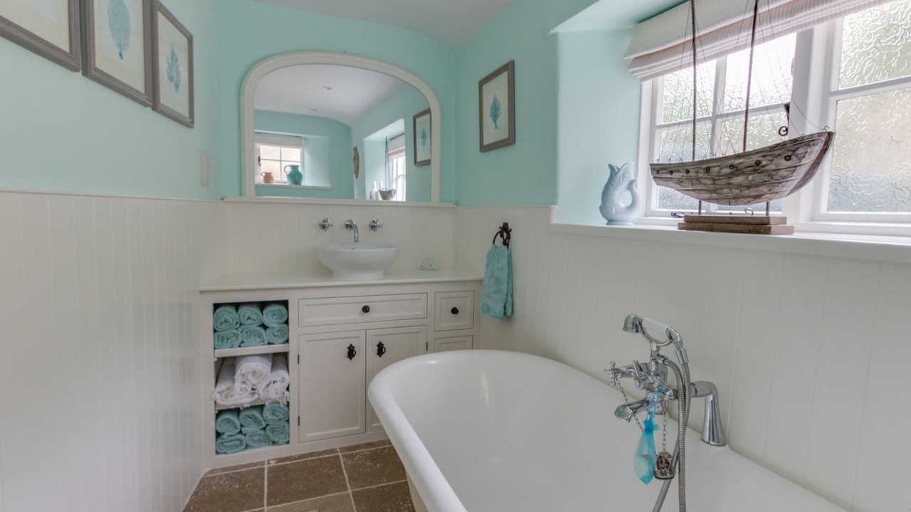 Photo of Others in West Lulworth