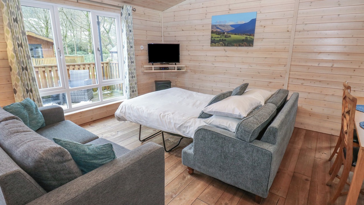 Photo of Livingroom in Saddleworth