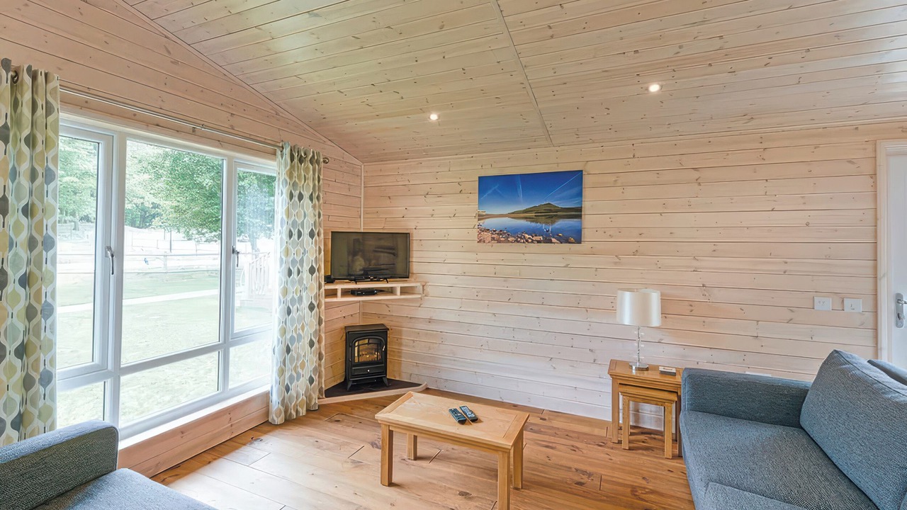 Photo of Livingroom in Saddleworth