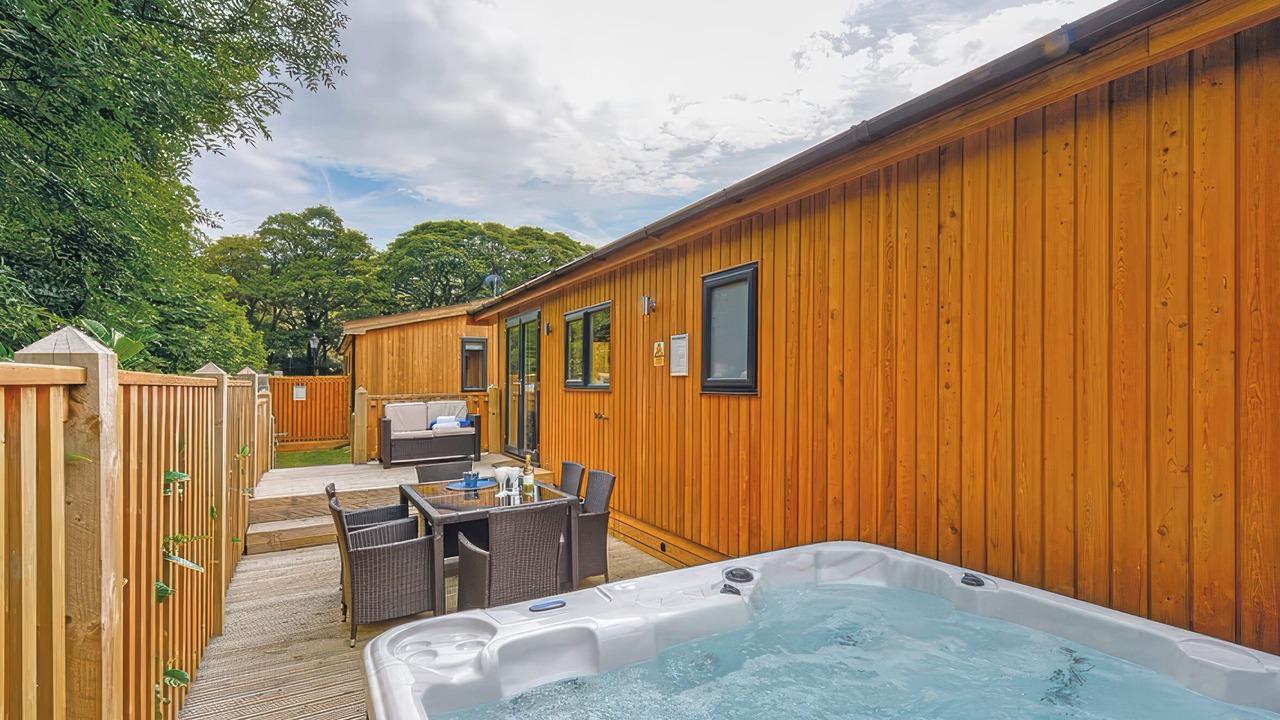Photo of Patio Balcony in Saddleworth